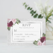 Bourgondië Blush Silver Bloemen Bruiloft RSVP Kaar (Staand voorkant)