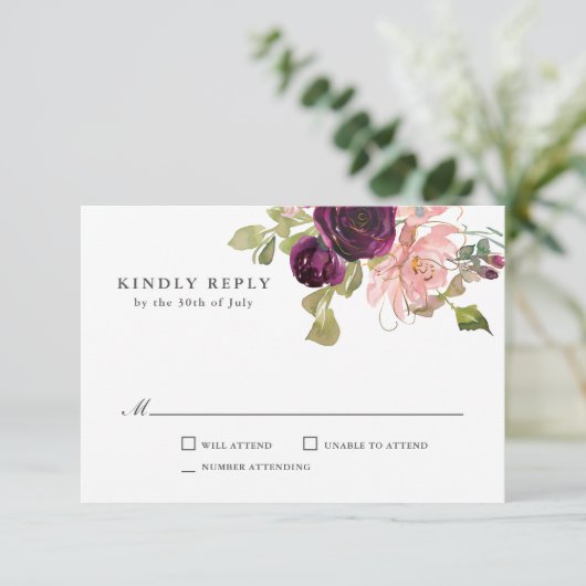 Bourgondië en Blush Roze Bruiloft RSVP Kaartje (Staand voorkant)