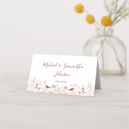 Bourgondië en Blush Wildflower bruiloft Plaatskaartje (Voorkant)