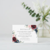 Bourgondië rood blush blauw bloemenbruiloft detail informatiekaartje (Staand voorkant)