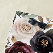 Bourgondiër Crème Zwart Bloemmotief Strandlaken (In situ)