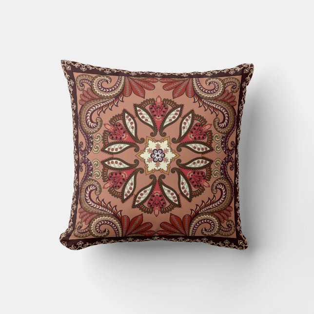 Bourgondisch en bruin paisleymotief kussen (Voorkant)