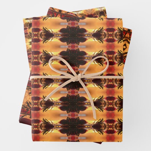 Bourgondisch goud en rood inpakpapier vel (In situ)