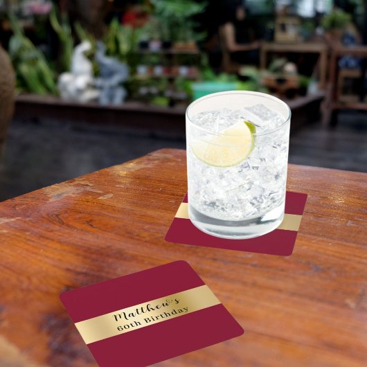 Bourgondisch gouden naamscript verjaardag kartonnen onderzetters