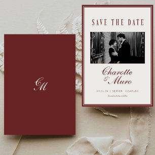 Bourgondische antieke trouwfoto met oude geldstijl save the date