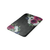 Bourgondische bloemenplons op noodlijdend zwart badmat (Gekanteld)