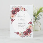 Bourgondische Blush Ranunculus Eucalyptus Bruiloft Kaart (Staand voorkant)
