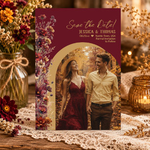 Bourgondische Boho Chic Wilde Bloemen Boog Huwelij Save The Date