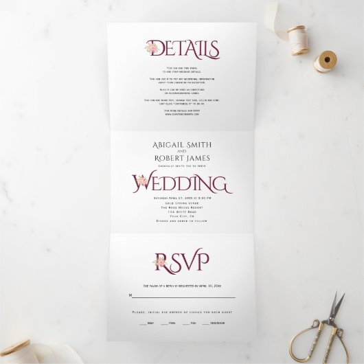 Bourgondische initialen en ampersand roze rozen br drieluik uitnodiging (Binnen)