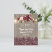 Bourgondische kant en rustieke bloemen redden de d aankondigingskaart (Staand voorkant)