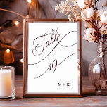 Bourgondische luxe kalligrafie bruiloft nummer 19, kaart<br><div class="desc">Tabel 19. Controleer alle beschikbare nummers. | Luxe en elegante swirly kalligrafie trouwtafel nummer met uw initialen. Voor meer geavanceerde aanpassing van dit ontwerp,  klikt u op de BLUE DESIGN TOOL BUTTON hierboven!</div>