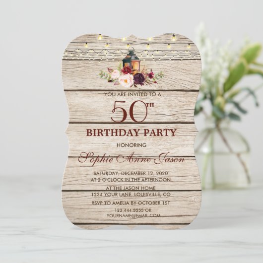 Bourgondische Marsala Bloemenlantaarn 50e Verjaard Kaart (Staand voorkant)