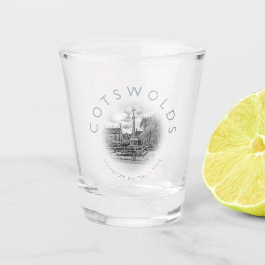 Bourton op het water shot glas (Voorkant)