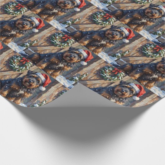 Bouvier des Flandres Snowy Farm Christmas Cadeaupapier (Hoek)