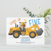 Bouw Bulldozer Niveau Omhoog Foto 5e Verjaardag Kaart (Staand voorkant)