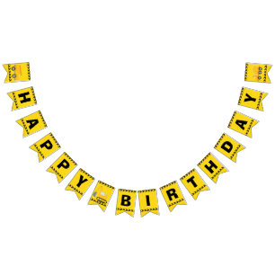 Bouw van een motorvoertuig op zaterdag Gele vracht Vlaggetjes