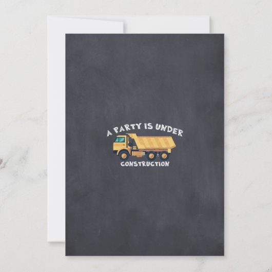 Bouw van vrachtwagen Chalkboard Birthday Uitnodigi Kaart (Achterkant)