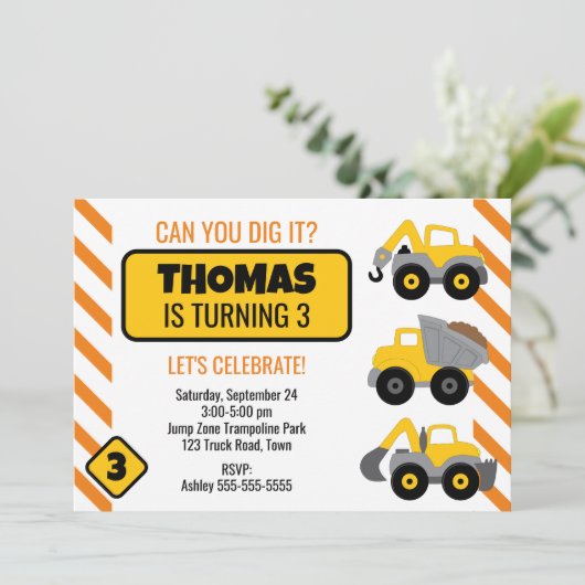 Bouw Vrachtwagen Birthday-uitnodiging Kaart (Staand voorkant)