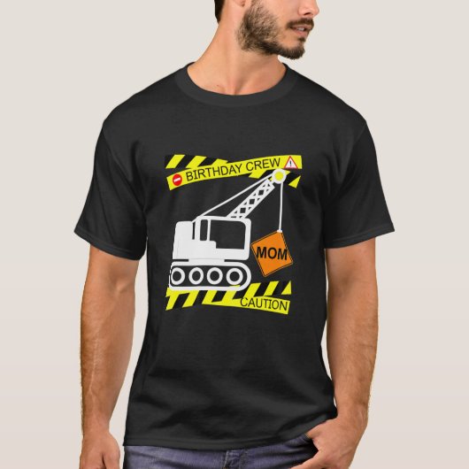 Bouw vrachtwagen die als Design Mam van de geboort T-shirt (Voorkant)