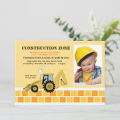 Bouw Zone Backhoe boys Birthday Invite Kaart (Staand voorkant)