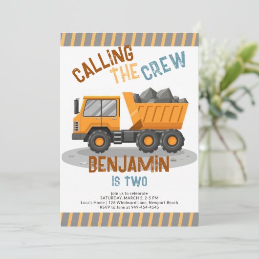 Bouwbemanning dump vrachtwagen jongen 2e verjaarda kaart (Staand voorkant)