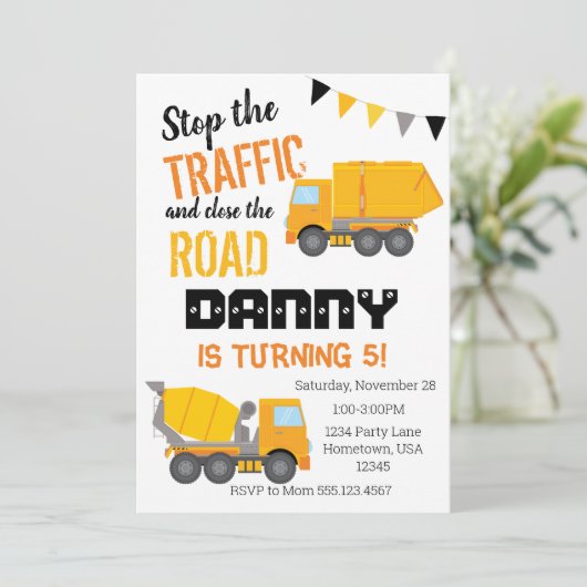 Bouwnijverheid, Gele vrachtwagen Kaart (Staand voorkant)