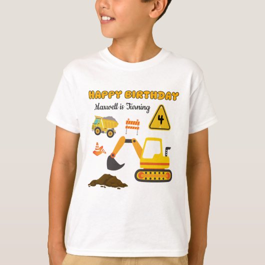 Bouwplaatsvoertuig Aangepaste Verjaardag Naam Leef T-shirt (Voorkant)