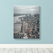 Bouwterrein in de buurt van het waterlichaam overd canvas afdruk (Insitu (Houten vloer))