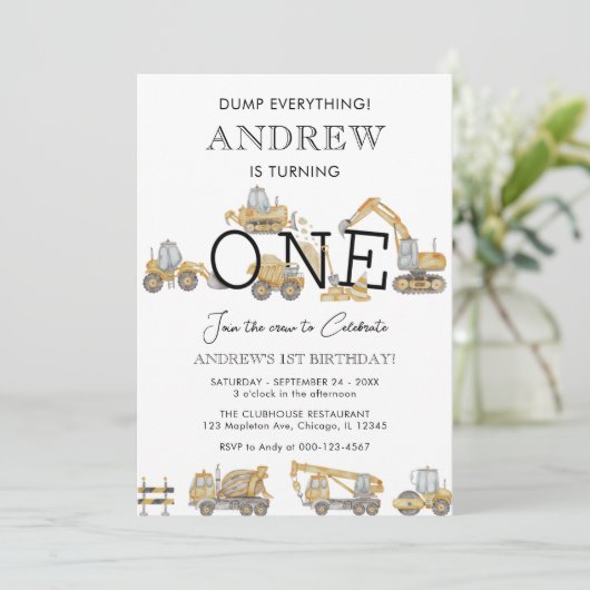 Bouwvrachtwagens 1e verjaardagsfeestje kaart (Staand voorkant)