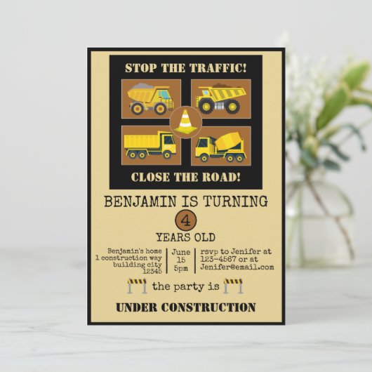 Bouwvrachtwagens | Kind Verjaardagsfeestdecor Kaart (Staand voorkant)