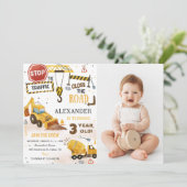 Bouwvrachtwagens thema 3e verjaardag Party Foto Kaart (Staand voorkant)