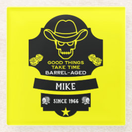 Boven de heuvel wordt het oud glazen onderzetter