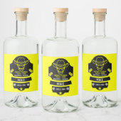 Boven de heuvel wordt het oud likeurfles etiket (Flessen)