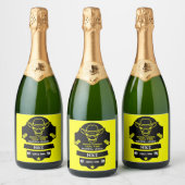 Boven de heuvel wordt het oud sparkling wijnetiket (Flessen)