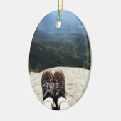 Bovenaan de wereld keramisch ornament (Links)