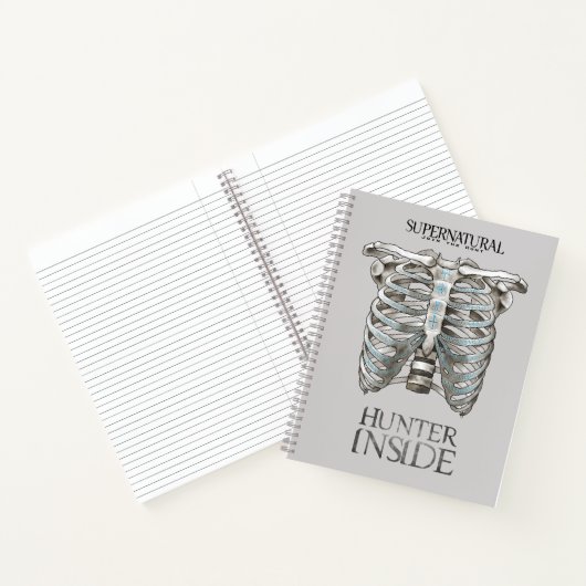 Bovennatuurlijke "Hunter Inside" Ribcage Graphic Notitieboek (Binnen)