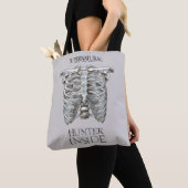 Bovennatuurlijke "Hunter Inside" Ribcage Graphic Tote Bag (Dichtbij)