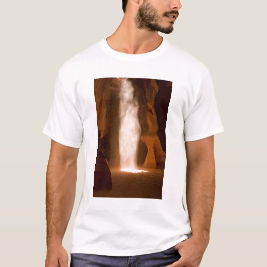 Bovenste Antelope Canyon, Page, Arizona T-shirt (Voorkant)