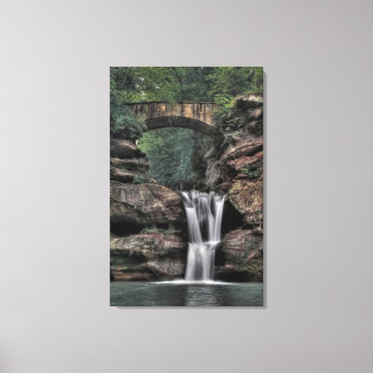 Bovenste Herfsten, Oude grot van het Man, Hocking Canvas Afdruk (Voorkant)