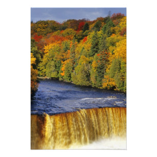 Bovenste Tahquamenon-watervallen in het noorden va Foto Afdruk