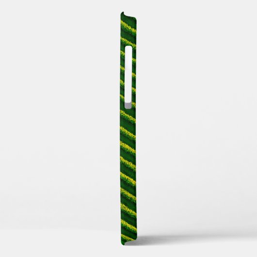 Bovenste uitzicht rijen zwarte bessen struiken, ge Case-Mate iPhone case (Achterkant / Links)