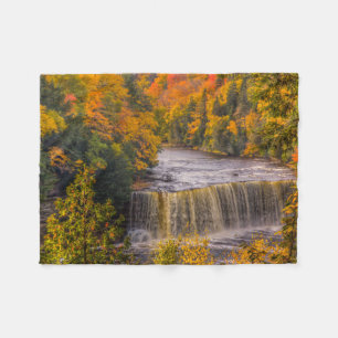 Bovenste waterval met herfstkleuren fleece deken