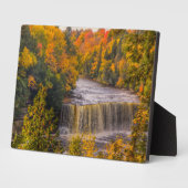 Bovenste waterval met herfstkleuren fotoplaat (Zijkant)