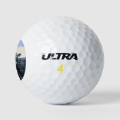 Boviene omstanders golfballen (Logo)