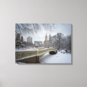 Bow Bridge - Central Park Winter Canvas Afdruk (Voorkant)