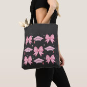Bow coquette Afstuderen Roze palet 2025 Tote Bag (Dichtbij)