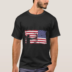 Bow Hunting American Flag Archery Lover Gift T-shirt