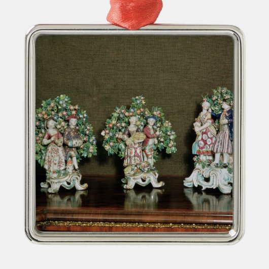 Bow porcelain-cijfers, 1761 metalen ornament (Voorkant)