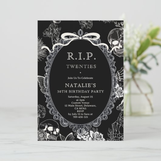 Bow Skull RIP 20s 30th Birthday Party Youth Photo Kaart (Staand voorkant)
