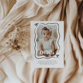 Bow Wavy Border Foto 1e verjaardag uitnodiging